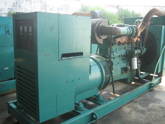 南漳出租发电机-发电机组购买指南都有哪些