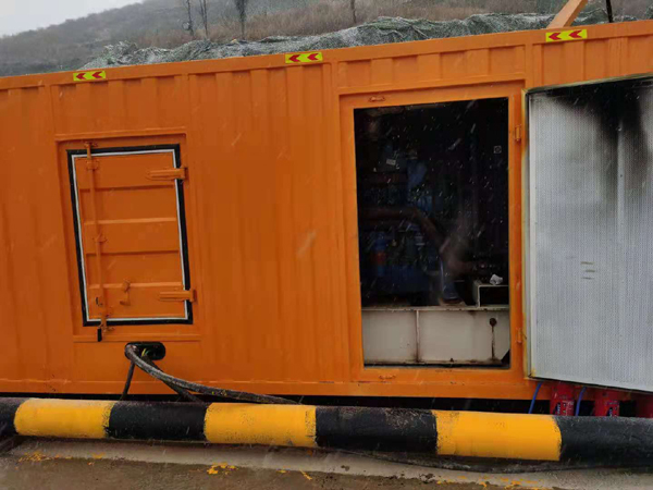 南漳出租发电机-船用柴油发电机的工作原理是怎么样的？