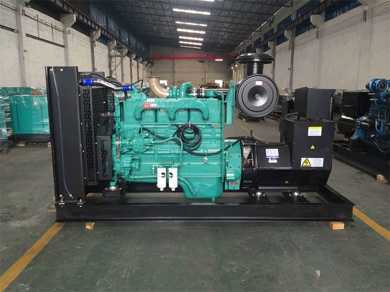 南漳发电机出租租赁如何保证柴油发电机组的正常运行？